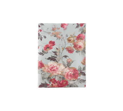 TOALHA DE MESA COM ESTAMPA FLORAL ROMÂNTICA EM TONS DE BORDÔ E ÁGUA-MARINHA | 135 x 340 cm