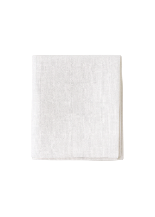 Toalha de mesa em linho, cor branco-sujo.