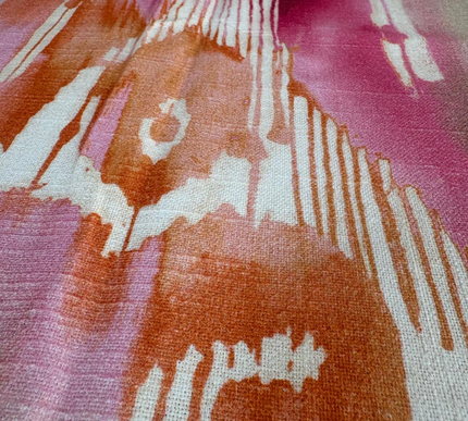 TRIBAL FUCHSIA PRINT TABLECLOTH