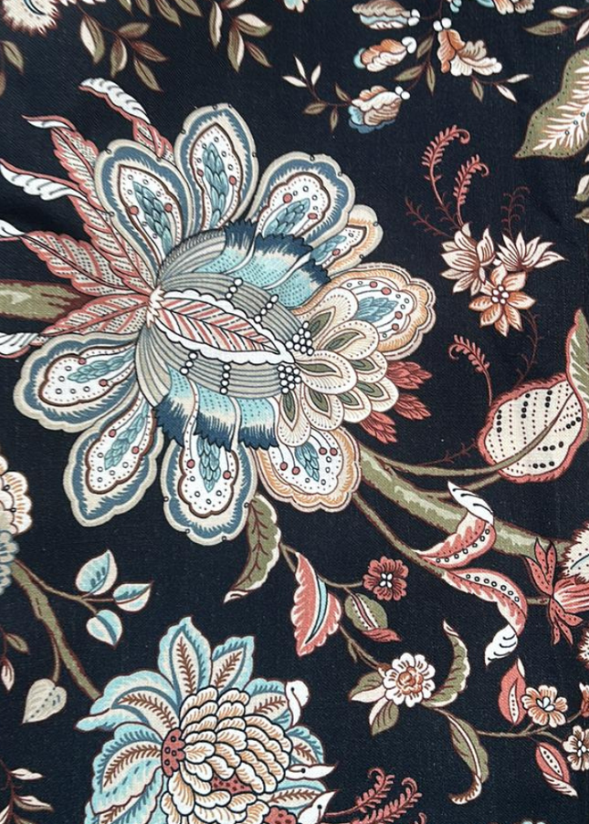 Mantel flores de cachemira/indio fondo negro