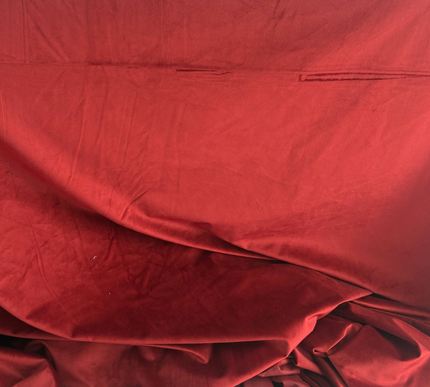Toalha de mesa em veludo vermelho com estampado natalício | 160 x 270 cm